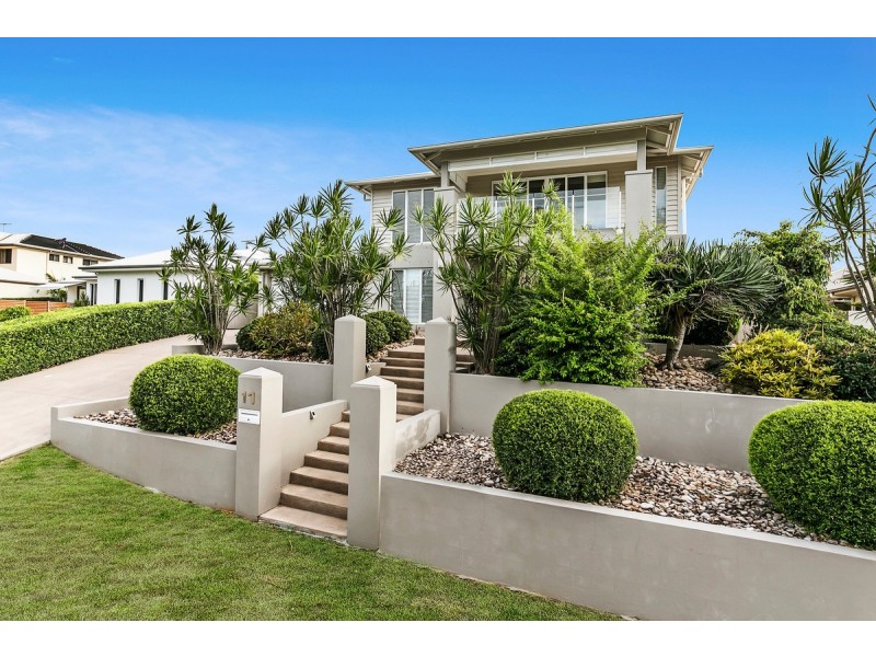 17 North Haven Place, Wellington Point QLD 4160