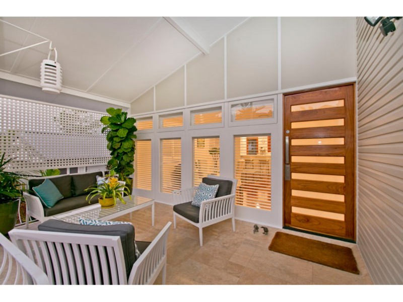 146 Raeburn Street, Manly West QLD 4179