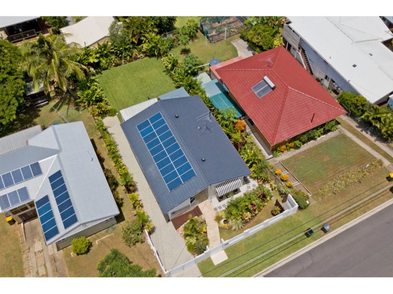 146 Raeburn Street, Manly West QLD 4179