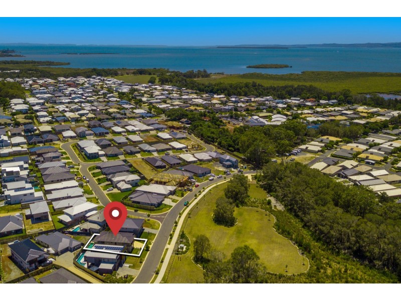 38 Sandalwood Street, Thornlands QLD 4164