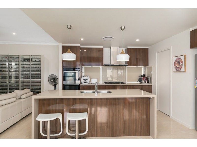 38 Sandalwood Street, Thornlands QLD 4164