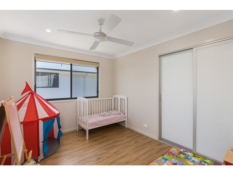 38 Sandalwood Street, Thornlands QLD 4164