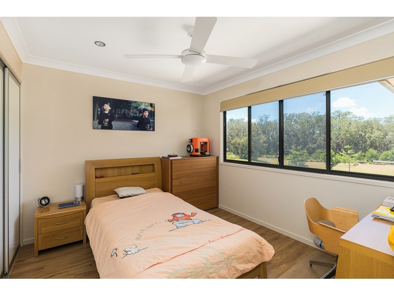 38 Sandalwood Street, Thornlands QLD 4164