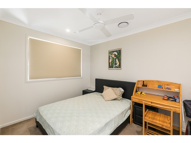 38 Sandalwood Street, Thornlands QLD 4164