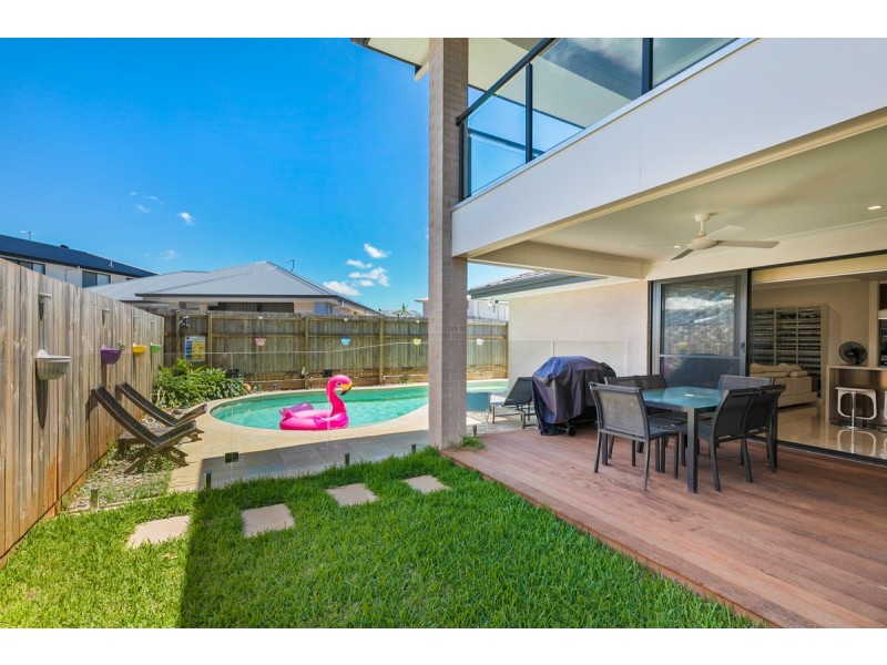 38 Sandalwood Street, Thornlands QLD 4164