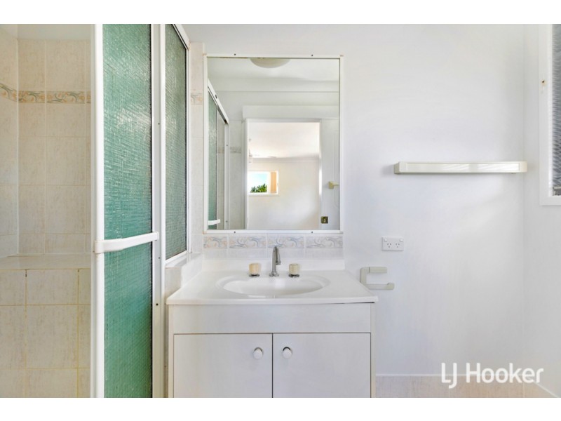 1 Coral Close, Birkdale QLD 4159