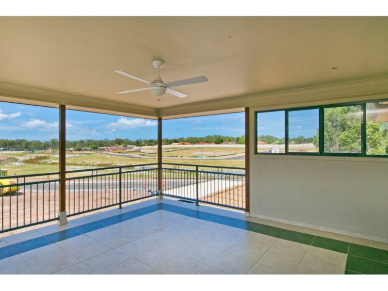 14 Gloria Parade, Redland Bay QLD 4165