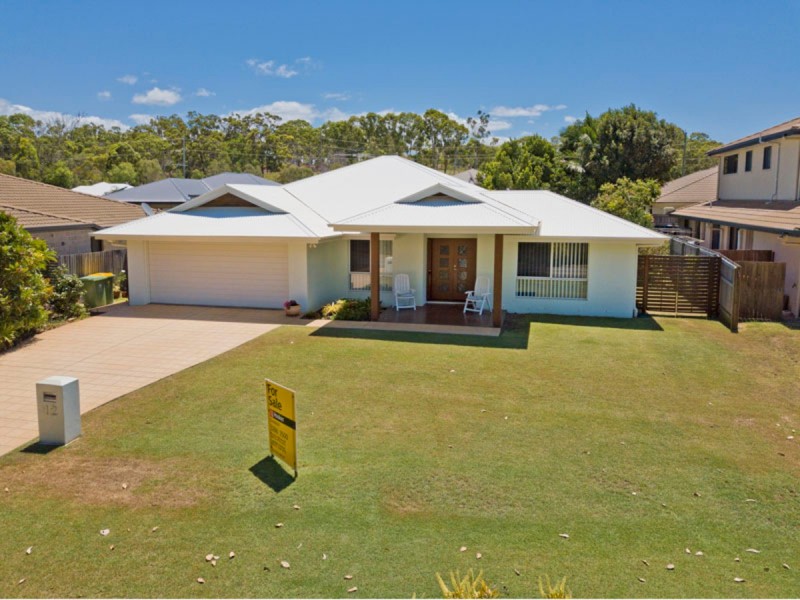 12 Gloria Parade, Redland Bay QLD 4165