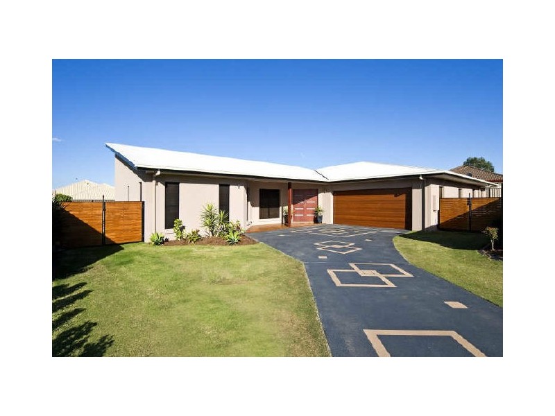 5 Maria Court, Wellington Point QLD 4160