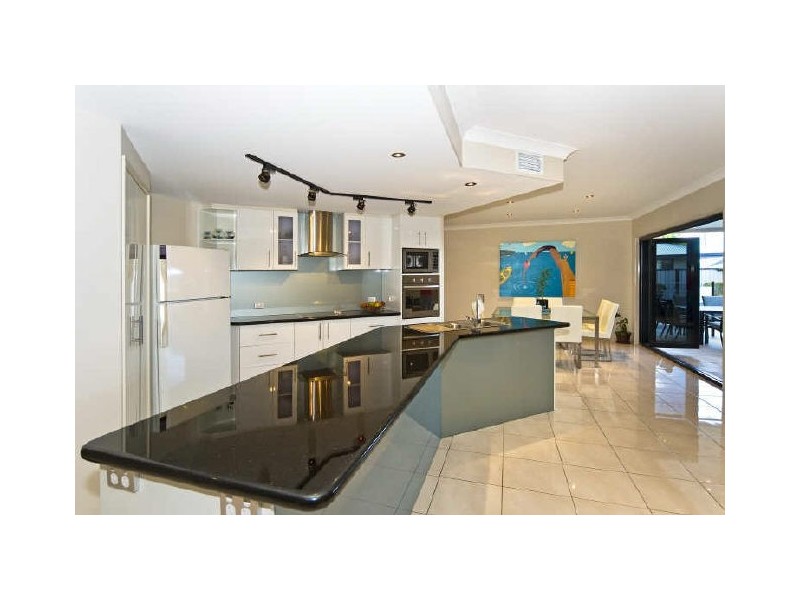 5 Maria Court, Wellington Point QLD 4160