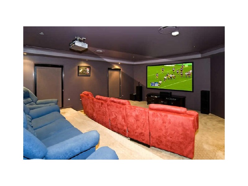 5 Maria Court, Wellington Point QLD 4160