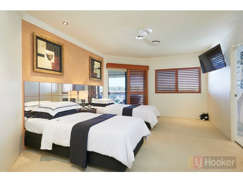 12 Esperance Court, Raby Bay QLD 4163