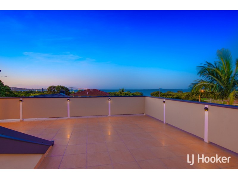 5 Price Avenue, Birkdale QLD 4159
