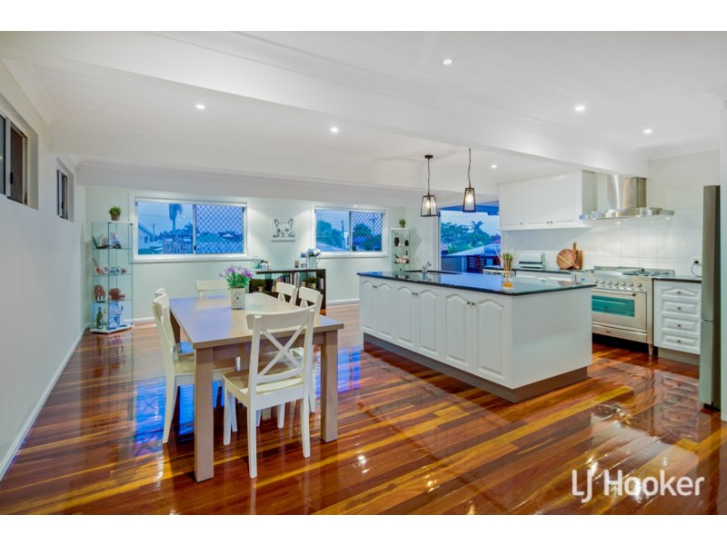 5 Price Avenue, Birkdale QLD 4159