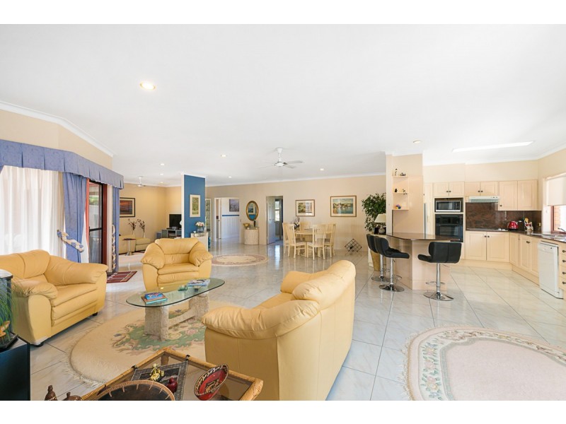 78 Mary Pleasant Drive, Birkdale QLD 4159