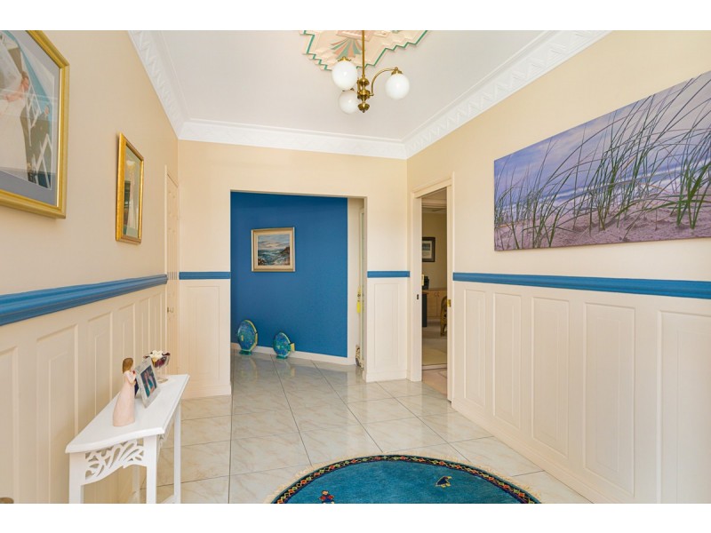 78 Mary Pleasant Drive, Birkdale QLD 4159