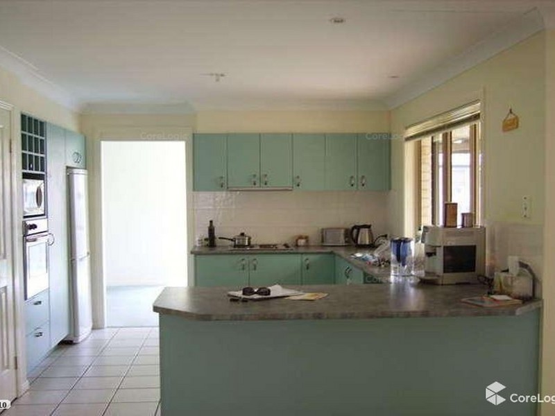 6 Jacaranda Place, Ormiston QLD 4160