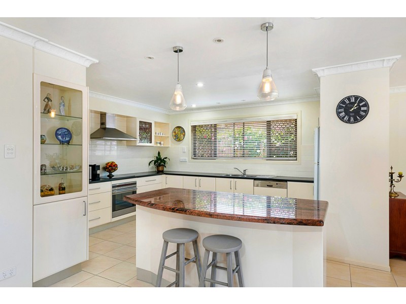 94 Freeth Street West, Ormiston QLD 4160