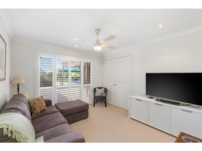 94 Freeth Street West, Ormiston QLD 4160