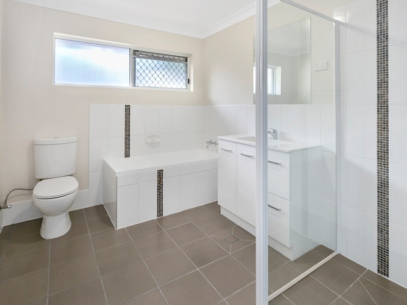 1 Lake View Drive, Thornlands QLD 4164