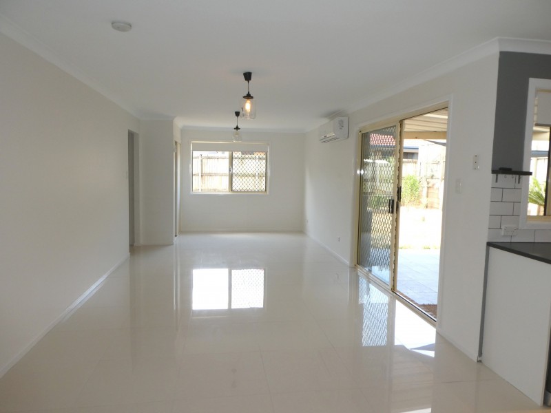 10 Lucy Court, Ormiston QLD 4160