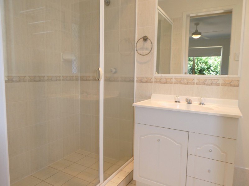 10 Lucy Court, Ormiston QLD 4160