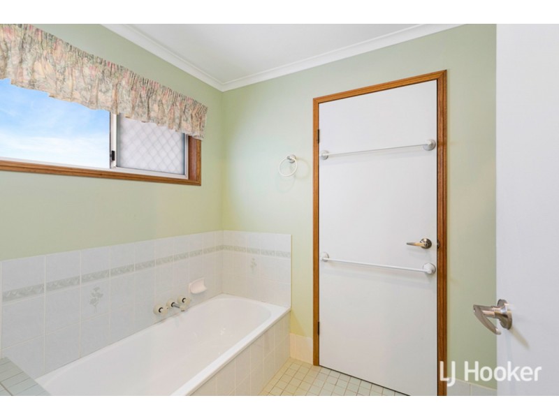 6 Iona Court, Alexandra Hills QLD 4161