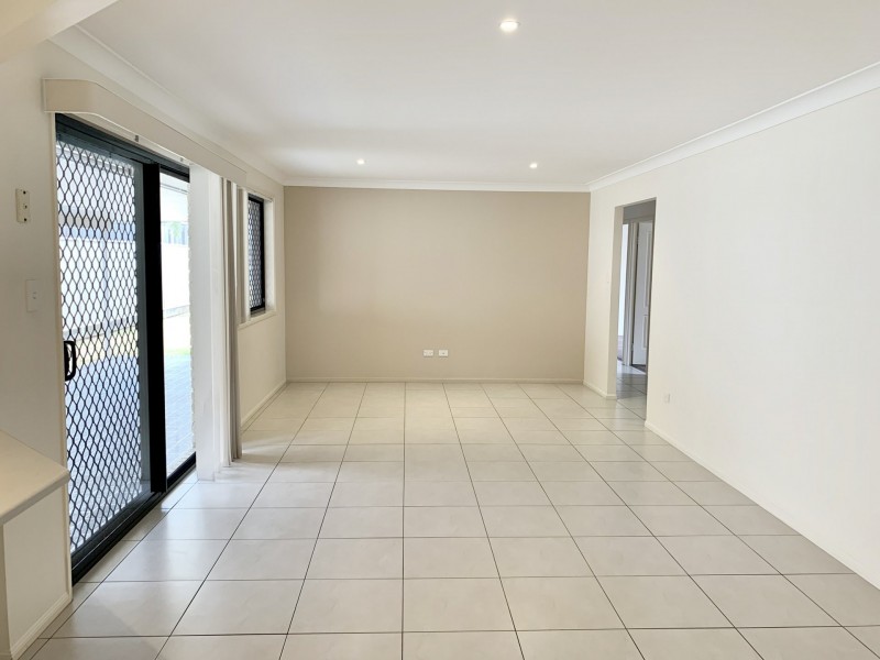 25 Barramul Place, Thornlands QLD 4164