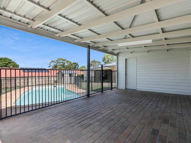 2 Commodore Court, Cleveland QLD 4163