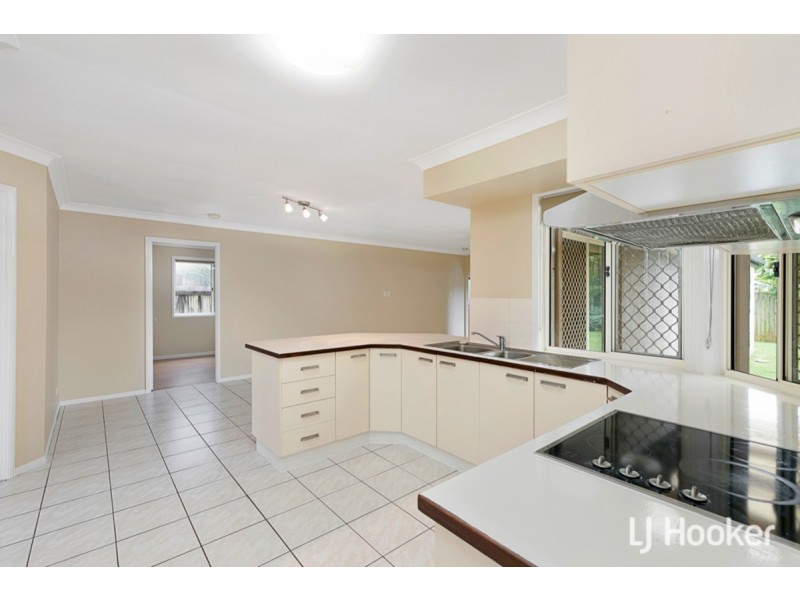 11 Achterberg Place, Victoria Point QLD 4165