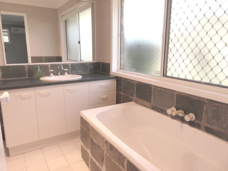 24 Touriga Street, Thornlands QLD 4164