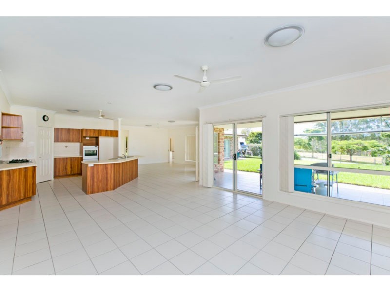 78-90 Heinemann Road, Redland Bay QLD 4165