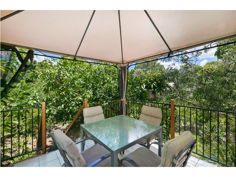 11 Lewisham Court, Birkdale QLD 4159