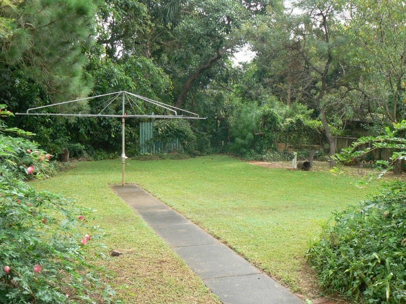 194 Middle Street, Cleveland QLD 4163