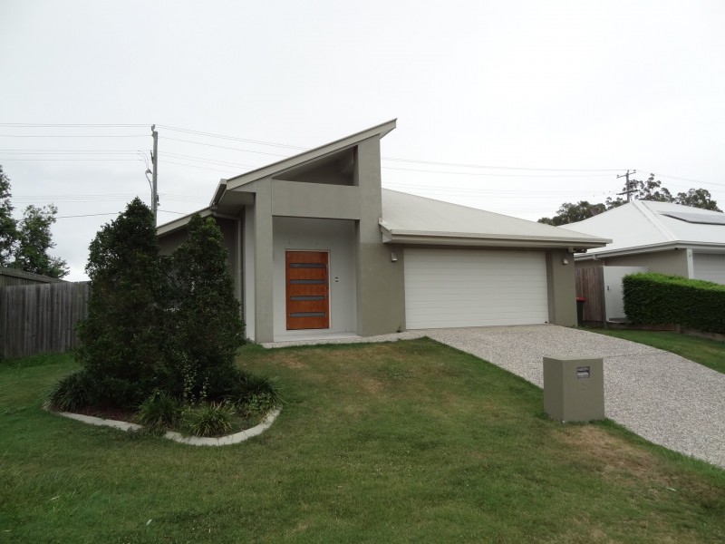 2 Peregian Close, Manly West QLD 4179