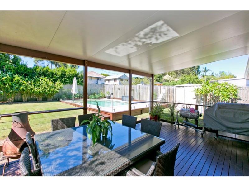 66 Cranleigh Street, Wynnum West QLD 4178