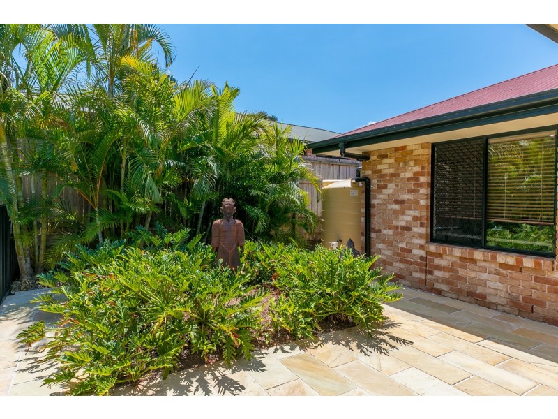 24 Attenborough Circuit, Redland Bay QLD 4165