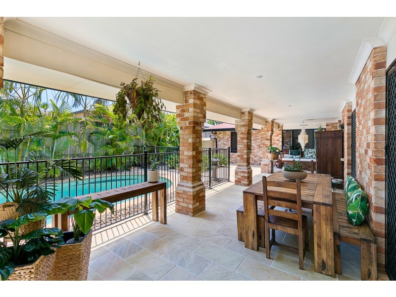 24 Attenborough Circuit, Redland Bay QLD 4165