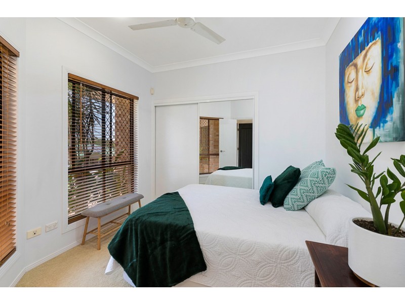 24 Attenborough Circuit, Redland Bay QLD 4165