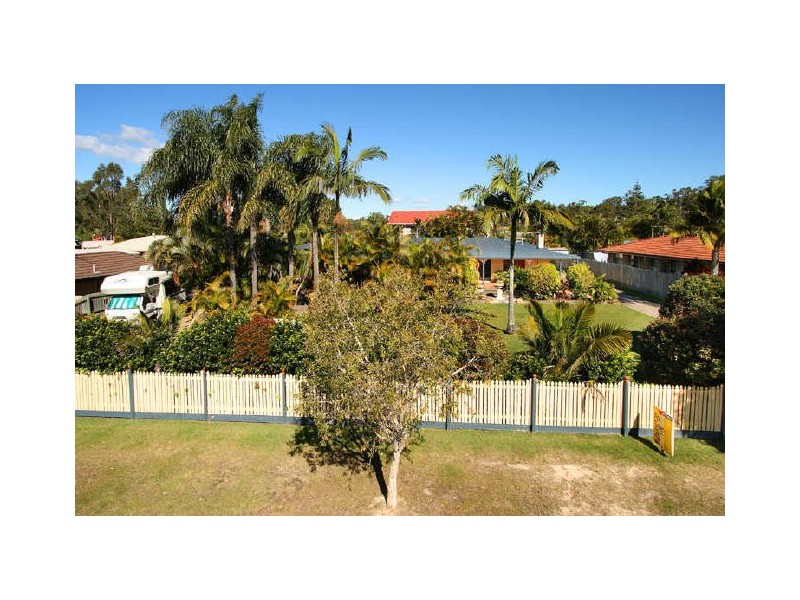 22 Jay Crescent, Redland Bay QLD 4165