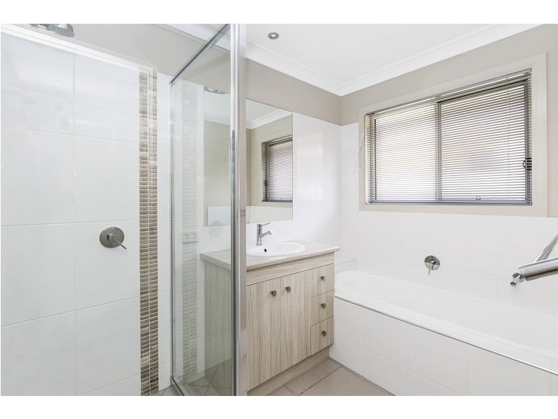 27 Colthouse Drive, Thornlands QLD 4164