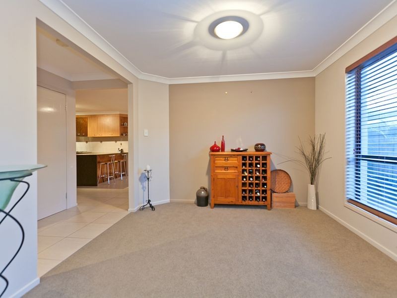 7 Willard Close, Wellington Point QLD 4160