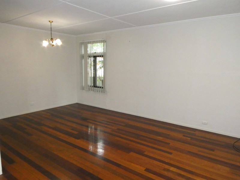 364 Bloomfield Street, Cleveland QLD 4163