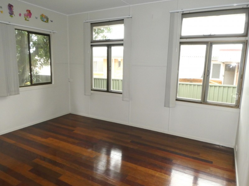 364 Bloomfield Street, Cleveland QLD 4163