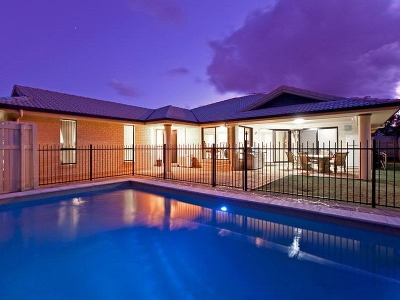 8 Carmay Close, Thornlands QLD 4164
