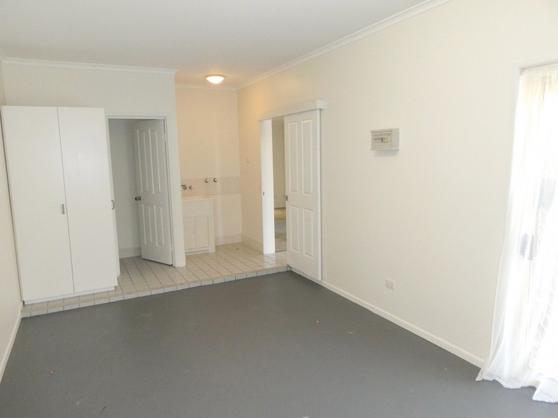 42/30 Meadowlands Road, Carina QLD 4152