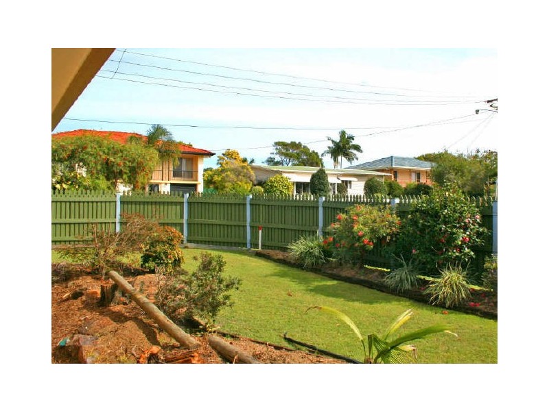 4 Wilmot Street, Victoria Point QLD 4165