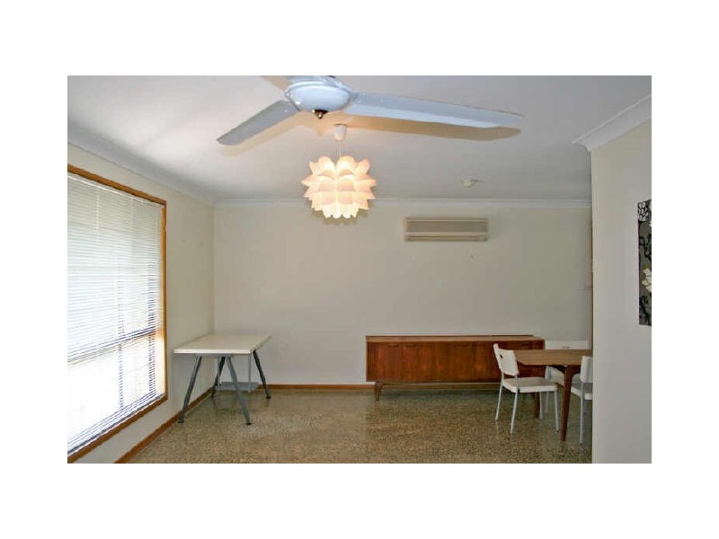 4 Wilmot Street, Victoria Point QLD 4165
