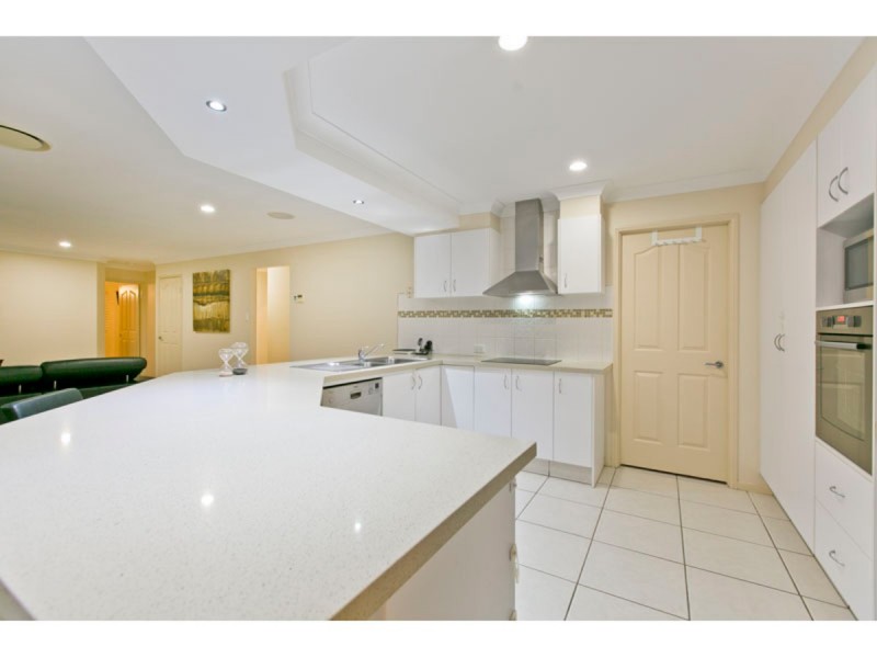 3 Cole Street, Redland Bay QLD 4165