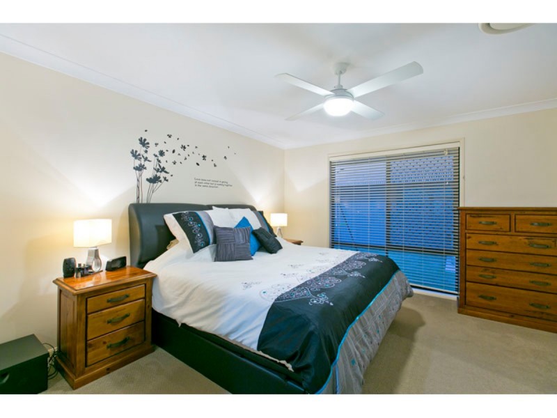 3 Cole Street, Redland Bay QLD 4165